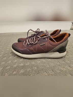 Cobb Hill Hydro-Shield Waterproof Purple Comfort Sneakers Lace Up Women’s 9